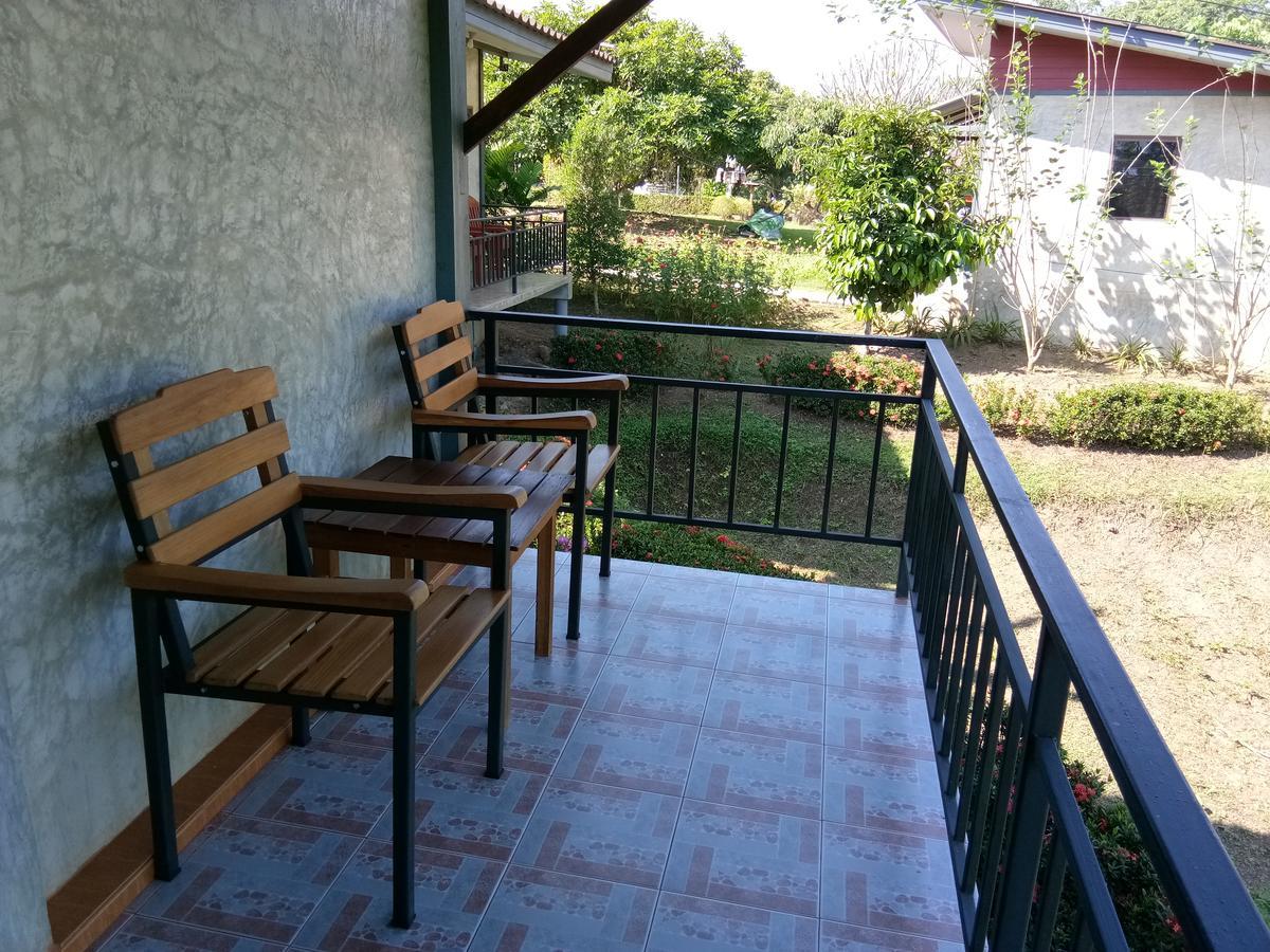 Ban Suan Sukjai Mae Sariang Hotel Exterior foto